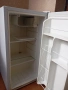 Продавам малък хладилник CRO – много добро състояние, снимка 2