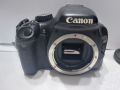 Продавам употребявана фотокамера Canon EOS 550D, снимка 1
