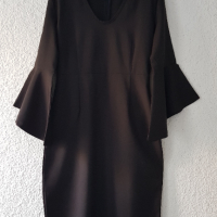 Дамска рокля размер М, снимка 4 - Рокли - 45021094