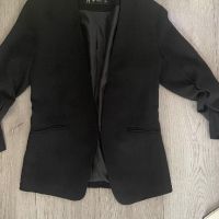 Черно сако с набран ръкав, снимка 1 - Сака - 45542820