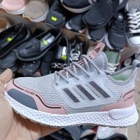 маратонки Adidas , снимка 1 - Маратонки - 45517103