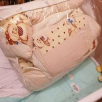 бебешко легло с люлеещ се механизъм на колела, снимка 2 - Бебешки легла и матраци - 45248800