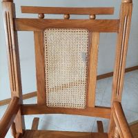 Дървен Люлеещ се стол.  , снимка 4 - Столове - 45428543