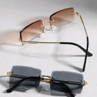 Дамски слънчеви очила с верижка, снимка 4 - Слънчеви и диоптрични очила - 45457287