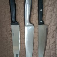 Три големи готварски ножа по 12 лв за брой, снимка 1 - Прибори за хранене, готвене и сервиране - 45312856