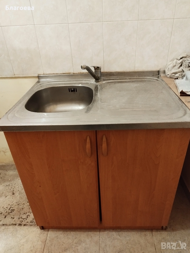 Кухненски шкафове всичко по 50 лв / брой , снимка 1