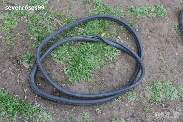 Уплътнение врата предна дясна Фиат Панда 3 1.3D 2012-2022 Fiat Panda 3 4врати, снимка 1