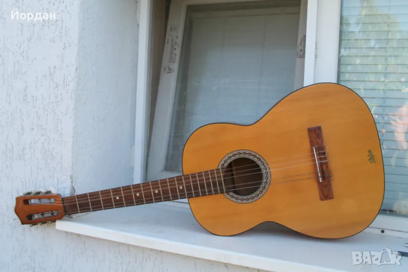 Немска акустична китара ''Hofner'', снимка 1