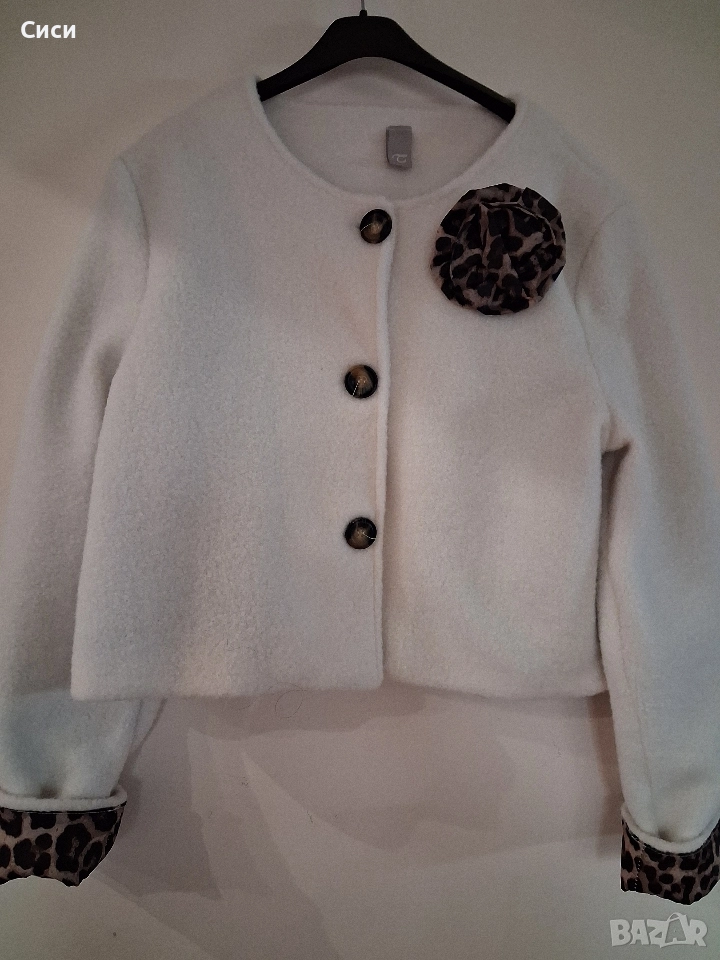 Дамско палтенце с леопардово цвете, снимка 1