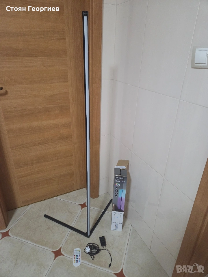 RGB LED ъглова подова лампа 360lm 140cm GRUNDIG музикален сензор, снимка 1