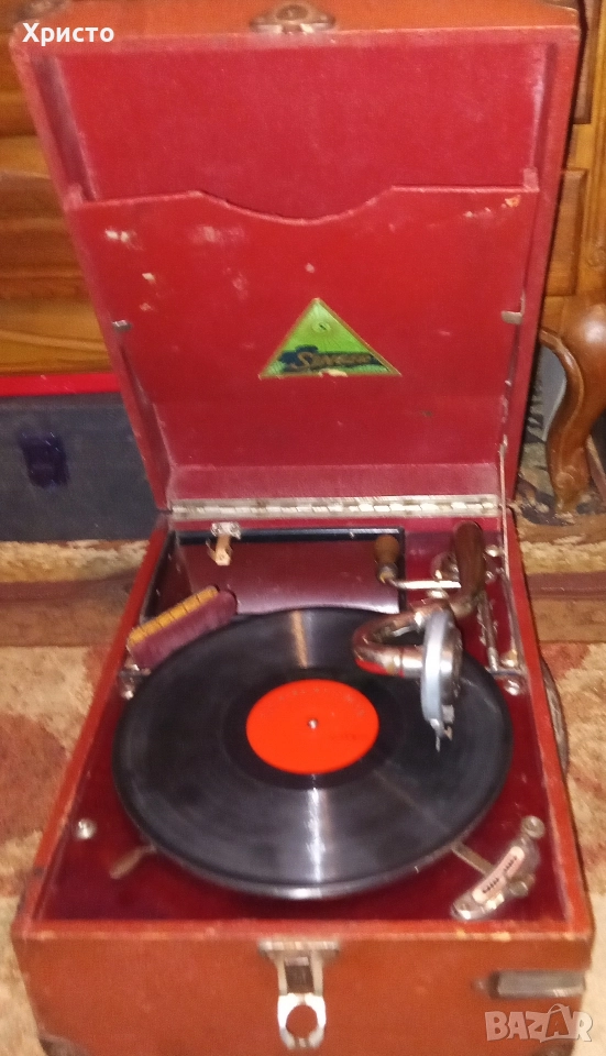 Ретро грамофон SINGER от 1930 година. , снимка 1