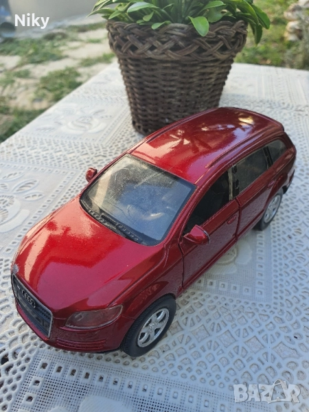Audi Q7 1:32 , снимка 1