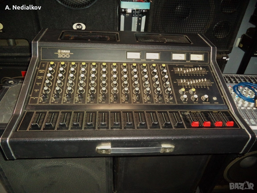 Yamaha EMseries 300 powermixer, снимка 1
