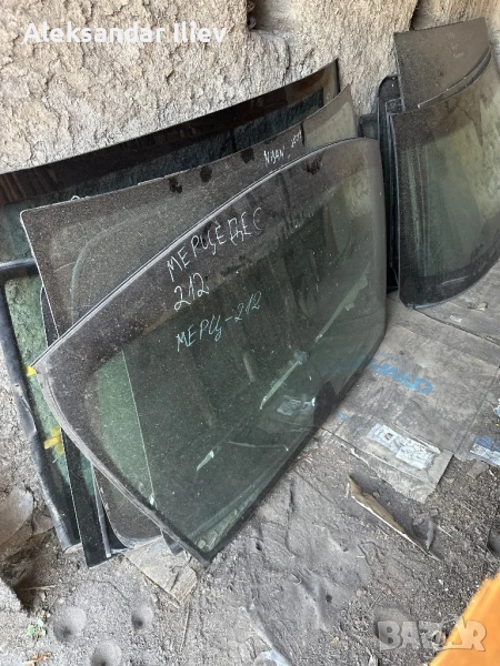 Преден и заден прозорец мерцедес е класа w212 седан 2013г, снимка 1