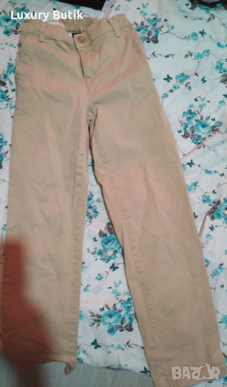 LC WAIKIKI цвят банан за деца 8-9г, снимка 1