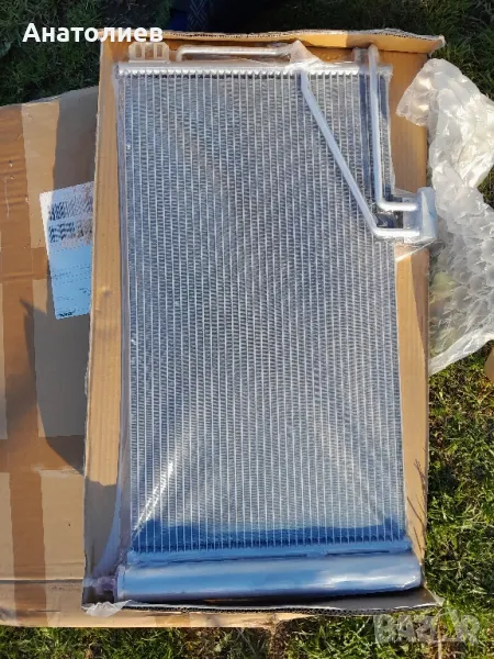 Радиатор за Климатик за Mercedes C200 , снимка 1