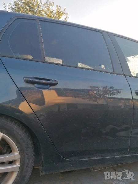 Задна дясна Врата Голф 6 , снимка 1