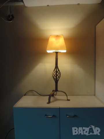 Винтидж лампа, снимка 8 - Настолни лампи - 52923001