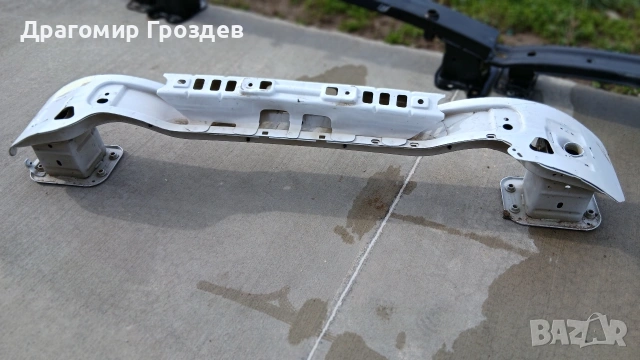 Основа за предна броня за FORD Transit tourneo , custom / Форд Транзит (2018-2024), снимка 3 - Части - 53561307