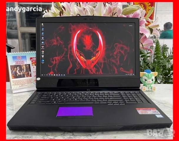 Dell Alienware 17 R4/Intel Core i7-7820HK/NVidia GTX 1080 8GB 200W/16GB RAM/512GB SSD/QHD IPS 120hz