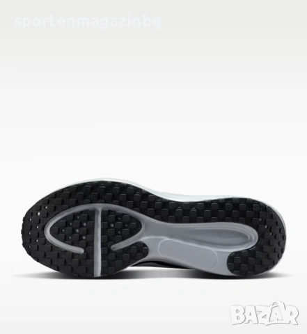 Мъжки маратонки Nike Revolution 8, снимка 3 - Маратонки - 53414558