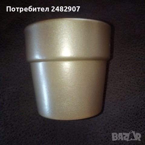 Малка керамична кашпа, снимка 2 - Декорация за дома - 52935815