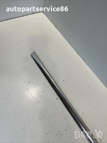 Хромирана лайсна / обшивка за заден ляв долен прозорец за Volvo V70 2.0 TDI (2012), снимка 3 - Части - 54020361