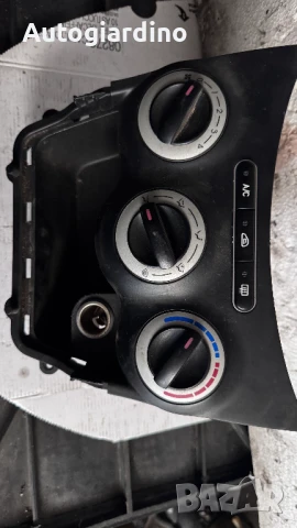 Климатичен блок / панел / табло за Hyundai I10 -97250-304X