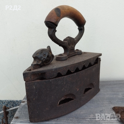 стара ютия на жар 35, снимка 2 - Антикварни и старинни предмети - 52738339