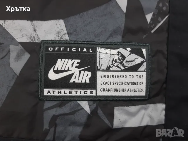 Nike Air Varsity Jacket - Оригинално мъжко яке размер M, снимка 9 - Якета - 48916222