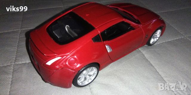 Nissan 370Z 2009 MAISTO 1:24, снимка 5 - Колекции - 39585272