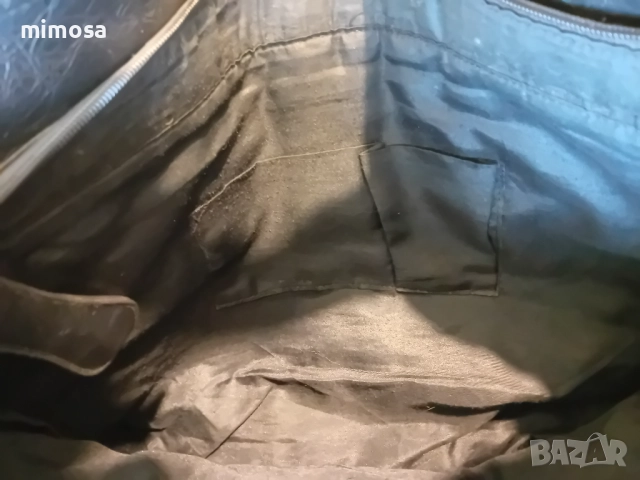 Кожена дамска чанта, снимка 8 - Чанти - 51619584