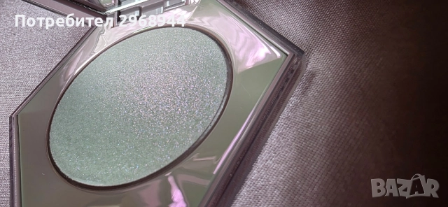 Fenty Diamond Bomb All- хайлайтер, снимка 7 - Декоративна козметика - 51853916