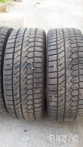 Згуми Goodride 245/45/19 8mm, снимка 3 - Гуми и джанти - 52959265