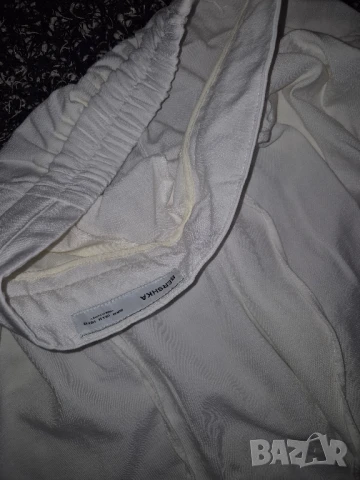 Bershka Панталон М, снимка 2 - Панталони - 51002411