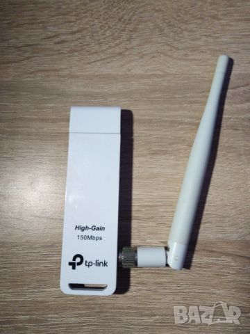 TP-LINK 150Mbps High Gain Wireless USB Adapter, снимка 1 - Мрежови адаптери - 45422193