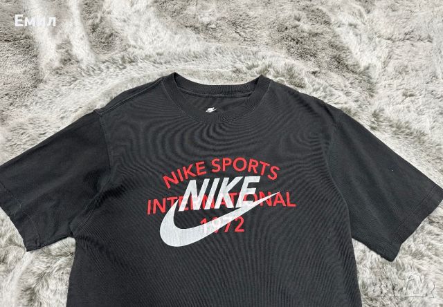 Тениска Nike Circa Graphic T-Shirt, Размер S, снимка 2 - Тениски - 46736619