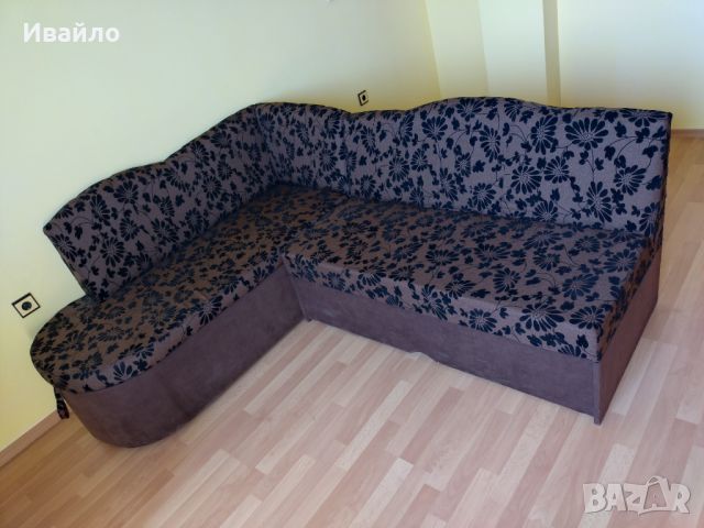 Кухненски ъглов диван , снимка 1 - Дивани и мека мебел - 46021490