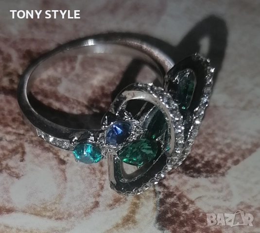 Посребрен Нов Дамски Пръстен с Чист Цирконий , снимка 2 - Пръстени - 51499594