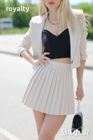 Модерно дамско сако в бежово, снимка 2 - Сака - 52212869