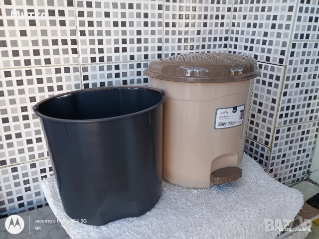 Кошче 5,5 л. , снимка 3 - Мопове, кофи, четки и метли - 52655314