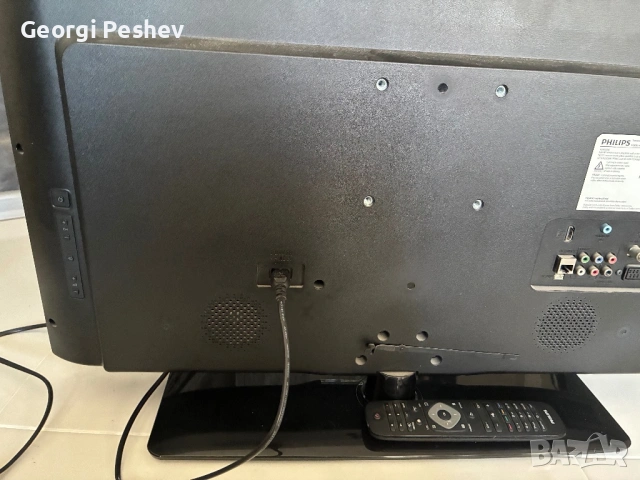 Телевизор Philips 32 инча, снимка 5 - Телевизори - 54303482