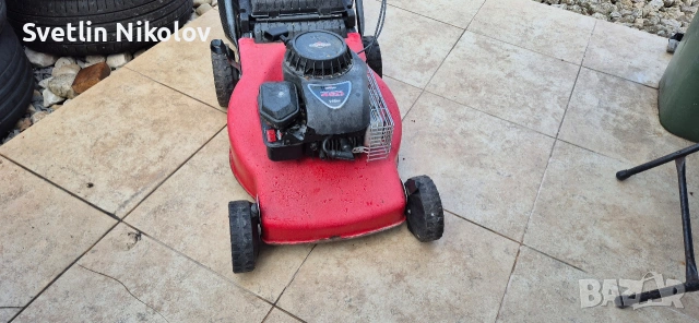 Бензинова косачка