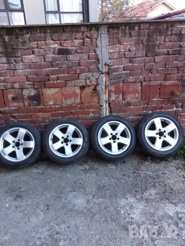 Гуми с джанти мерцедес, снимка 2 - Гуми и джанти - 52080805