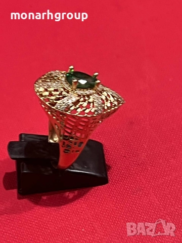 Златен пръстен , снимка 2 - Пръстени - 52663673