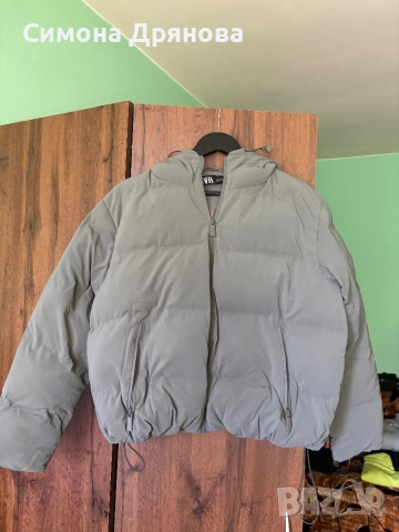 Гумен анорак Zara, само пробван , размер XS , цена 40 лева , снимка 3 - Якета - 52239090