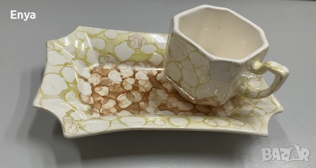 Порцеланова чашка за кафе с подложна чиния, снимка 2 - Чинии - 53737097