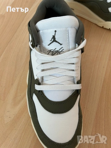 AIR JORDAN 4 RM, снимка 7 - Кецове - 54301177