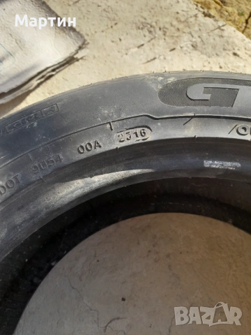 Лятна гума 225/50/17, снимка 2 - Гуми и джанти - 53255871