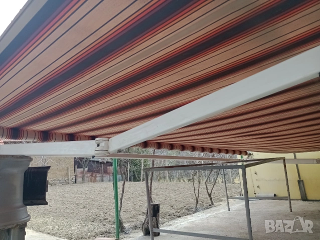 Тента многоцветна, двураменна 4 x 2.5 m , снимка 2 - Други стоки за дома - 53939295